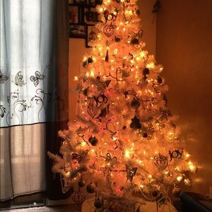 Meet your Posher, Elanda